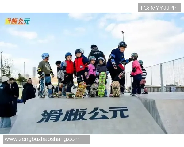赛后分析:上海滑板队与南京滑板队的竞技状态与表现对比 赛后分析:上海滑板队与南京滑板队的竞技状态与表现对比