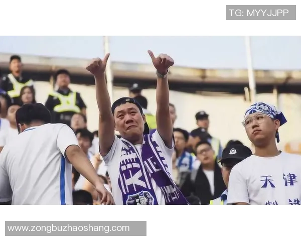 重庆足球队战术之争引发球迷热议战术调整是否能改变球队命运 重庆足球队战术之争引发球迷热议战术调整是否能改变球队命运